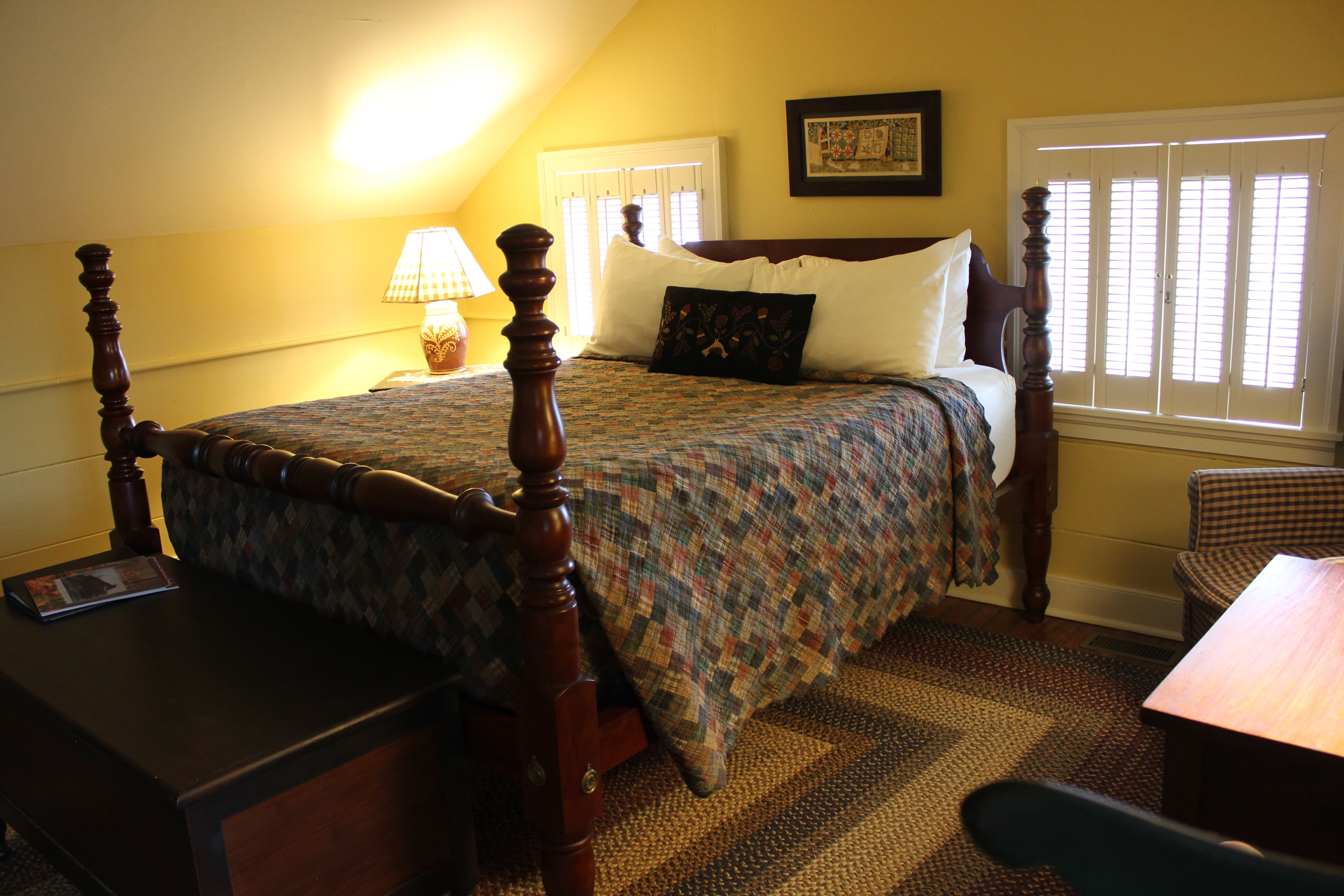 Queen Bed