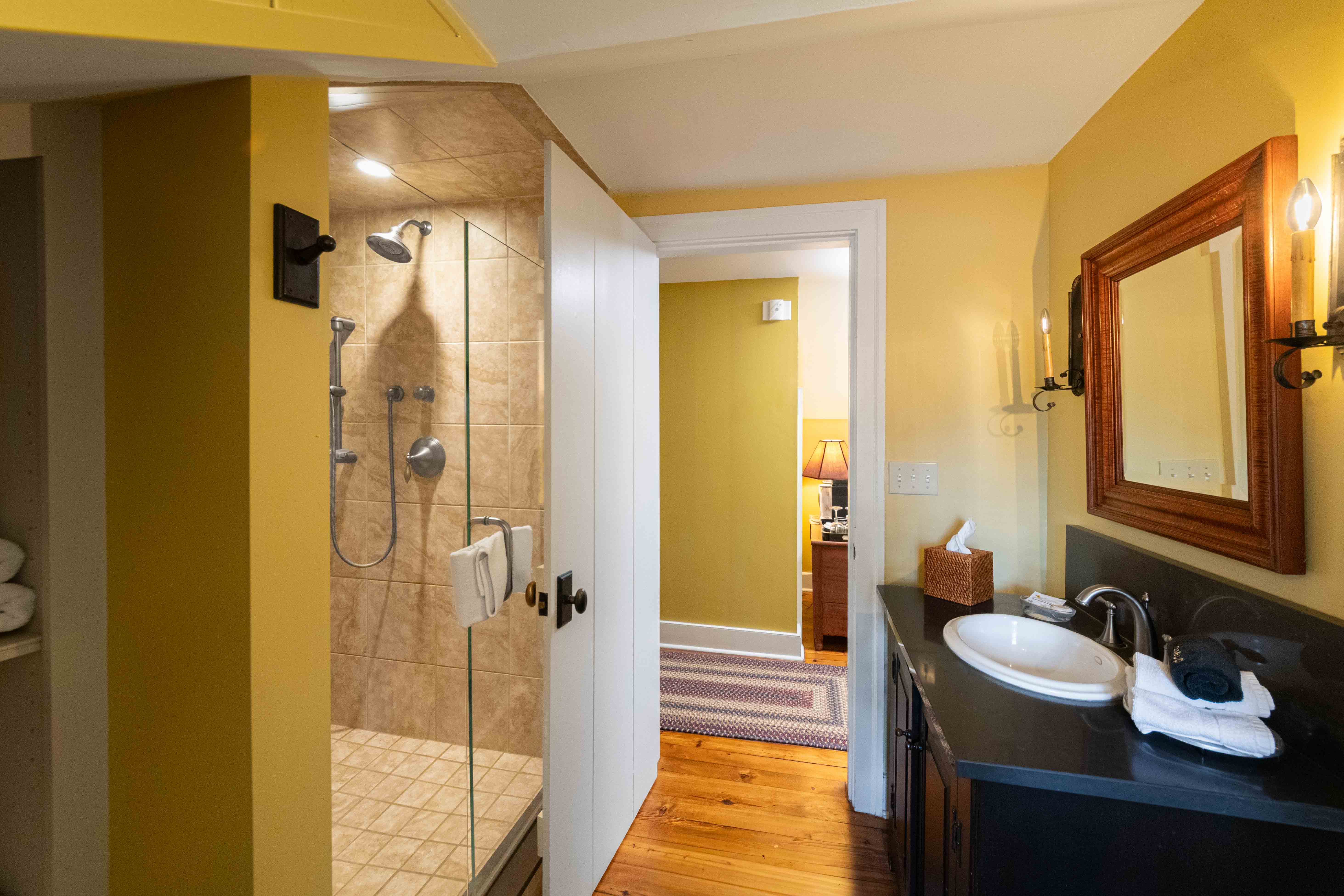 Room with 2 Twin Beds